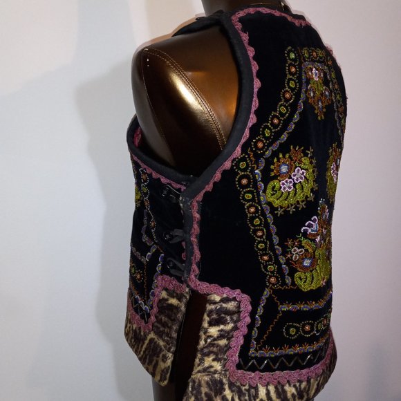 Antique Vintage Beaded Hungarian Vest, textile, garment, cultural art - Picture 16 of 16